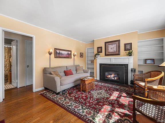 3rd image of 66 Randolph Road