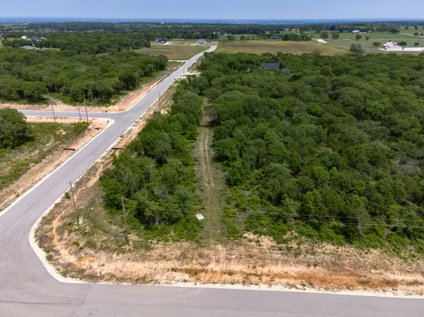 601 Dana Ct, Tolar, TX 76476