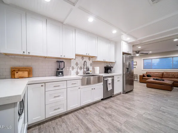 8638 E SHERIDAN Street, Scottsdale, AZ 85257