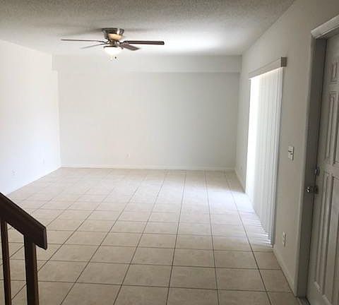5th image of 2833 SW 11th Pl N