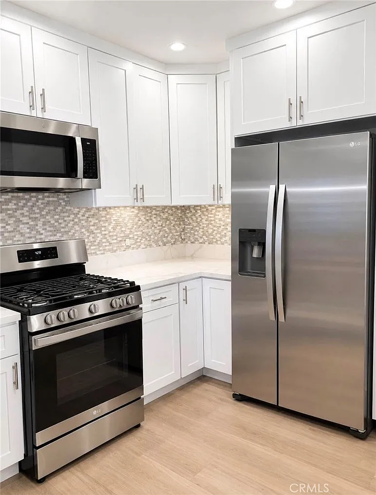 1 bed, 485 sqft, $1,999 — Photo 2