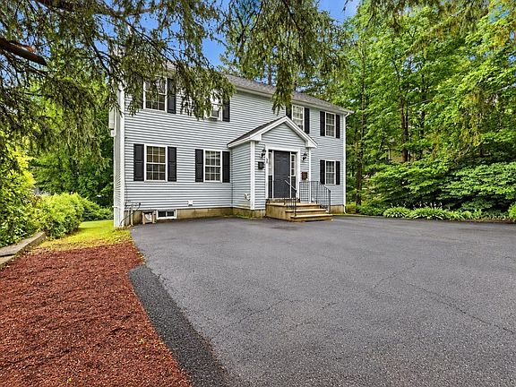 4th image of 27 Fountain St #1