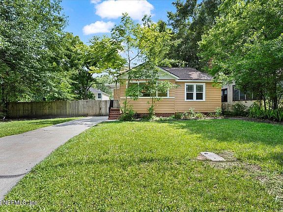 5th image of 3148 COLLEGE Street