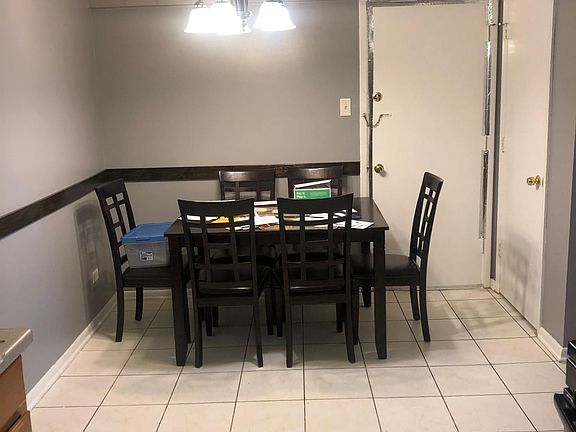 4th image of 8806 Briar Ct