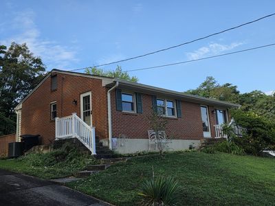 1427 Lori Dr, Roanoke, VA, 24014