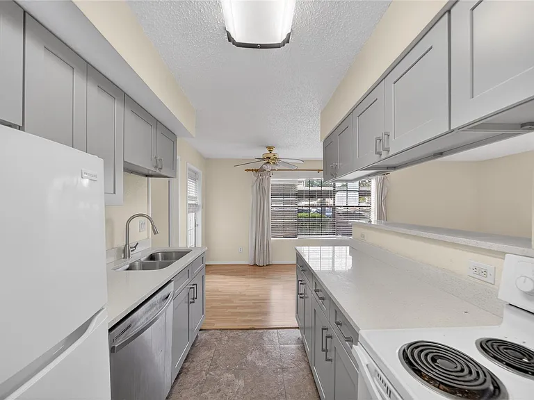 2750 Holly Hall St #1706 — Photo 14