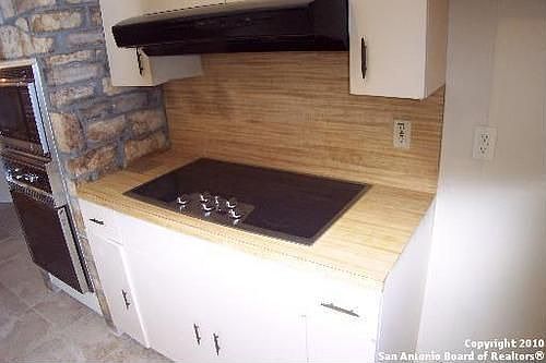 5th image of 2710 Hopeton Dr