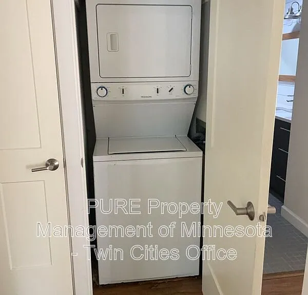 1390 Granada Trl N — Photo 7