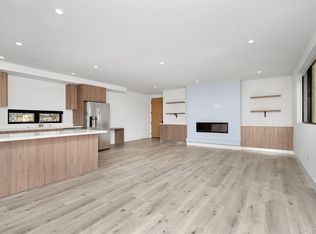 5923 Laurel Canyon Blvd #400, Valley Village, CA 91607