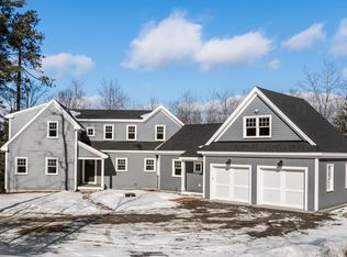 94 Northwood Ln, New London, NH 03257
