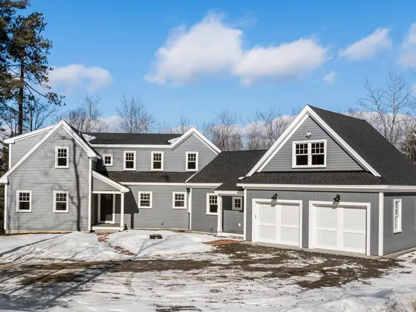 94 Northwood Lane, New London, NH 03257