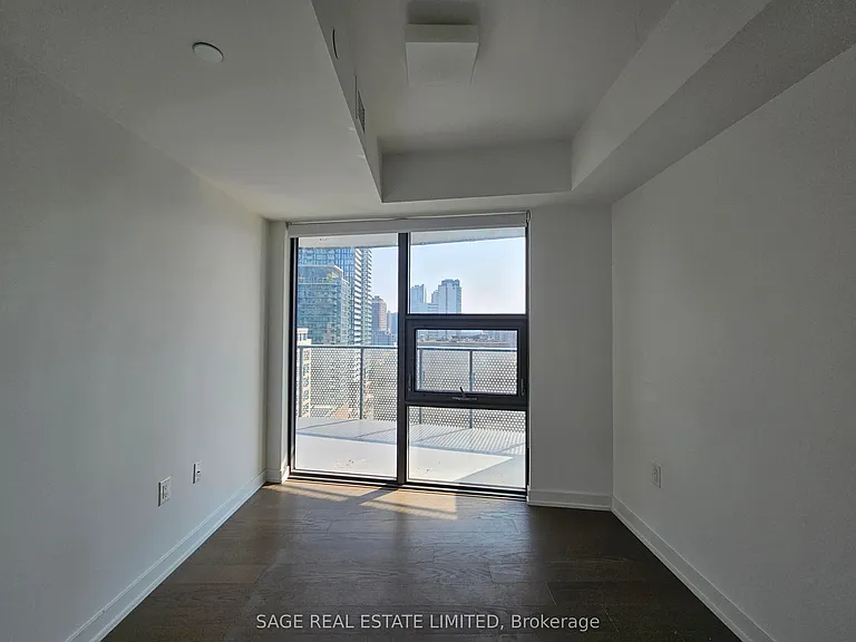 11 Wellesley St W #1211 — Photo 9