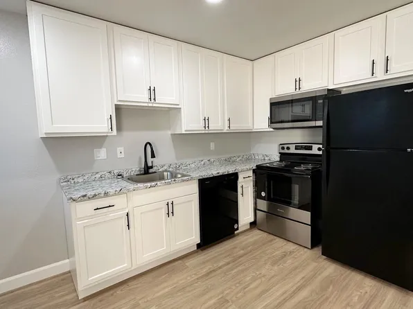 2464 Wrondel Way #E-f, Reno, NV 89502