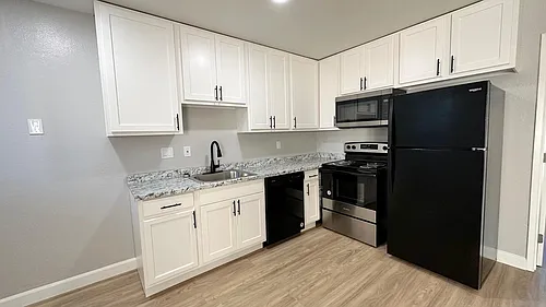 2464 Wrondel Way #E-F Photo 1 2464 Wrondel Way #E-F Photo 1