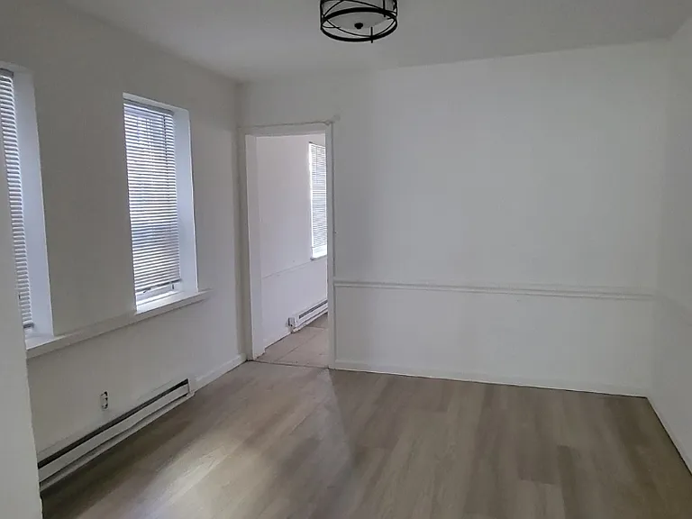 3449 F St — Photo 1