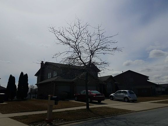 2nd image of 19407 Lisadell Dr