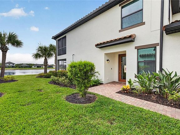 3rd image of 12020 Hawthorn Lake DR #101