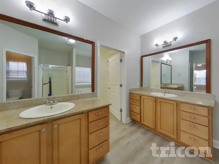 14208 Highland Meadow Rd — Photo 7