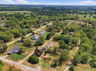 201 Delaware Ave, Ramona, OK 74061