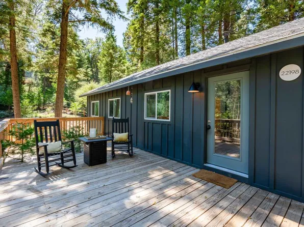 22198 Crestline Rd, Palomar Mountain, CA 92060