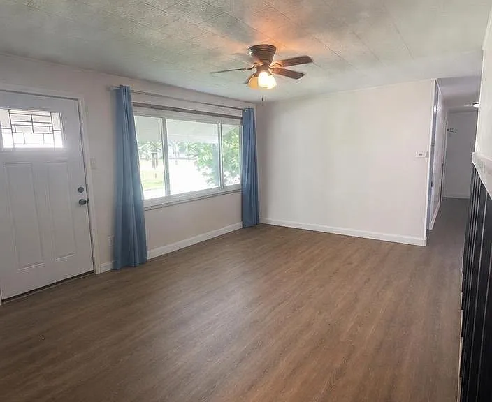 313 S Williams St — Photo 3