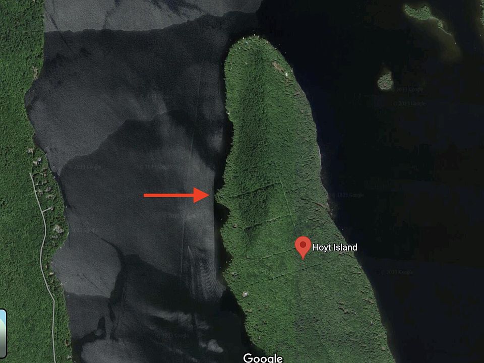 2nd image of 37 Hoyt Island
