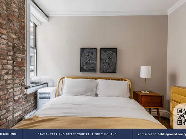 120 Christopher Street image 17 of 26