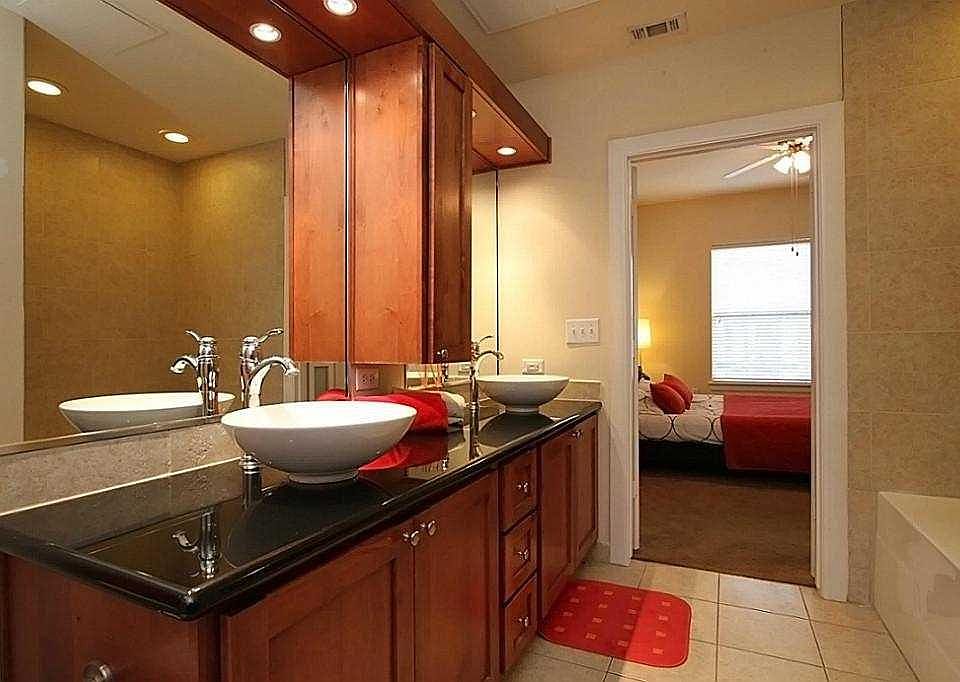 1st image of 1010 Rosine St APT 106