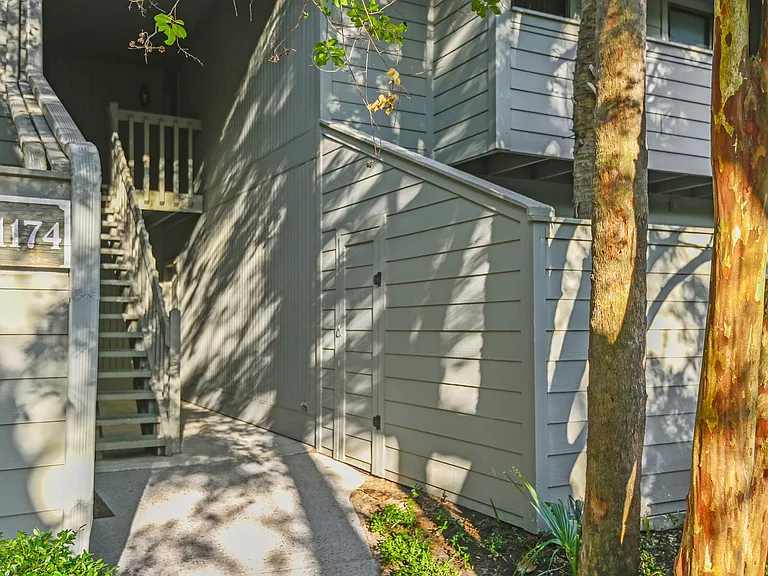 1174 Village Creek Ln #1APT-2 — Photo 26