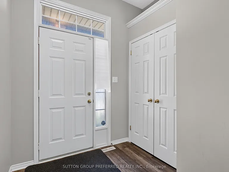 185 N Centre St #7 — Photo 7