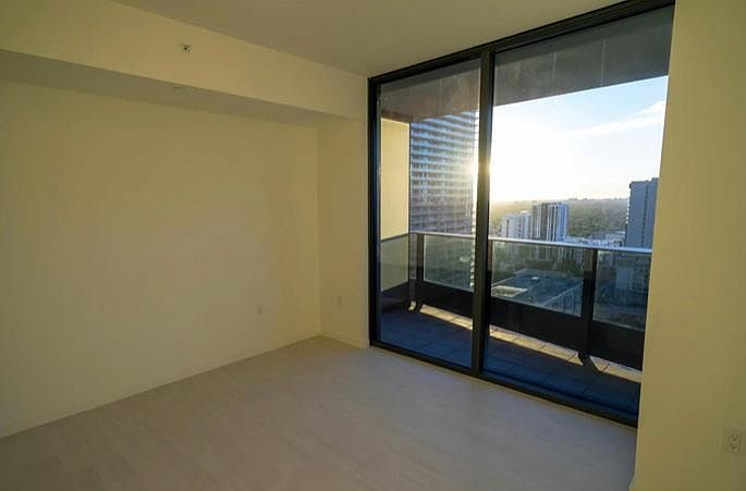 1st image of 1000 Brickell Plz #3597