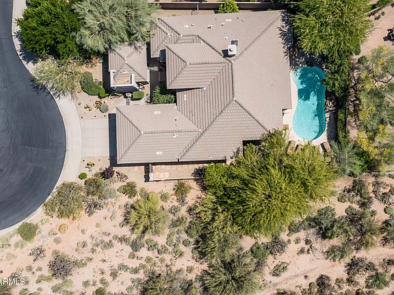 4th image of 33170 N 71ST Way