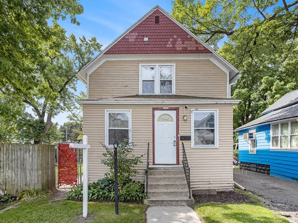 1522 Hays Park Ave, Kalamazoo, MI 49001