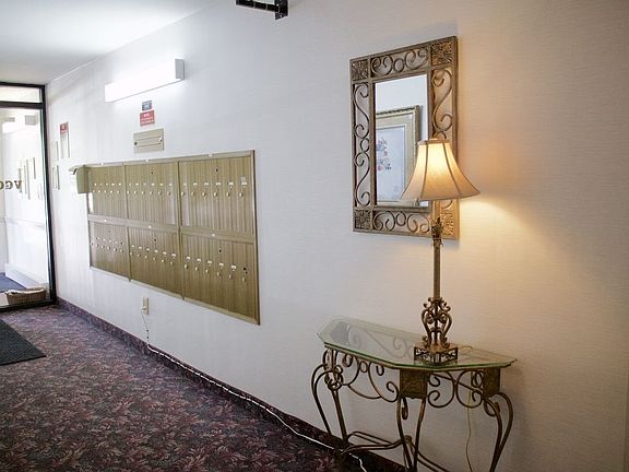 4th image of 66-60 80th St #202