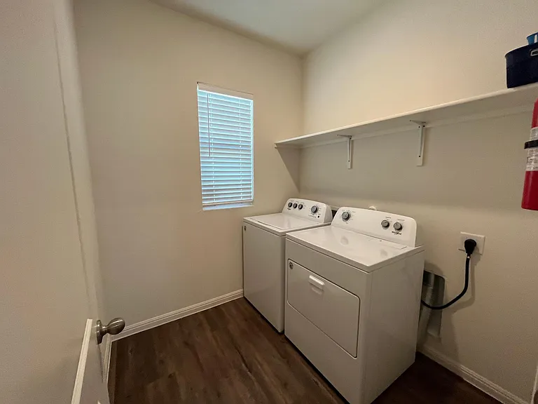 19317 Berringer Dr — Photo 13