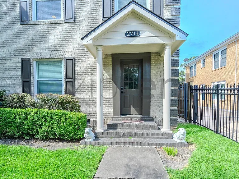 2714 Palm St #2 — Photo 4