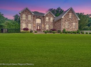 70 Edgewood Rd, Morganville, NJ 07751