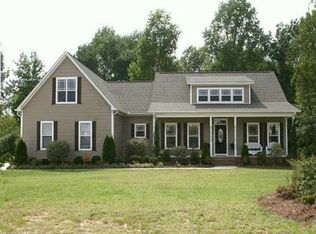1548 Olde McKenzie Dr, Holly Springs, NC 27540