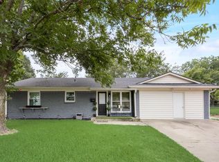 502 Sunset Dr, Garland, TX 75040
