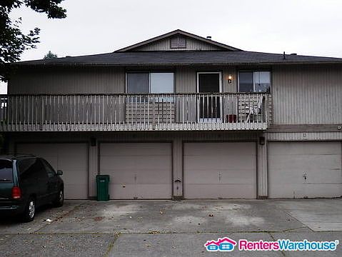 1st image of 907 31st St NE APT C