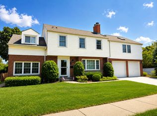 225 Stratford Rd, Des Plaines, IL 60016