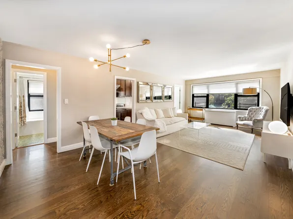 345 East 69th Street image 1 of 9