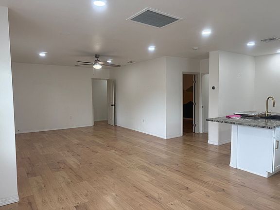 5th image of 2021 3rd Ave E