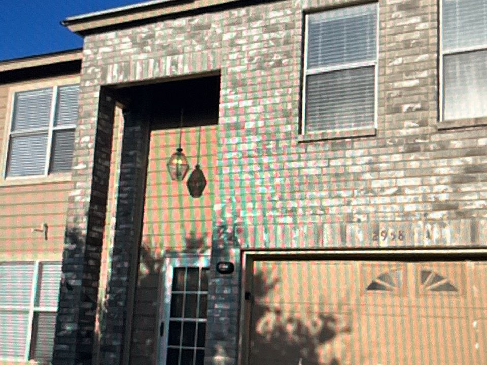 1st image of 2958 Moss Plain Dr