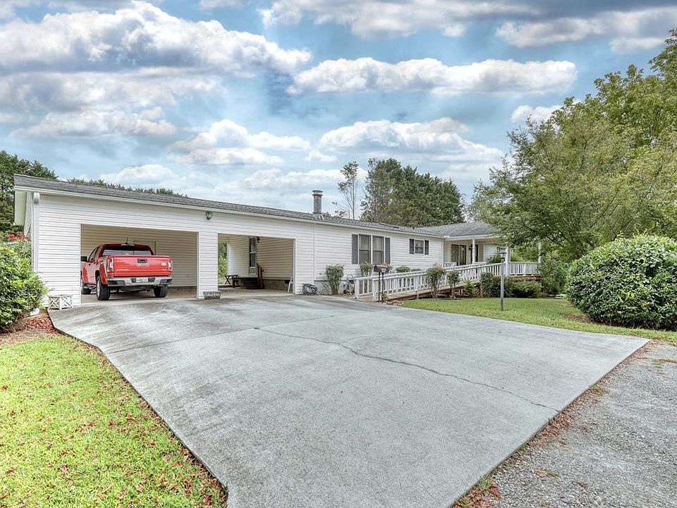 266 Garden Ln, Hiawassee, GA 30546 | Zillow