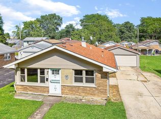 3025 Wallace Ave, Steger, IL 60475