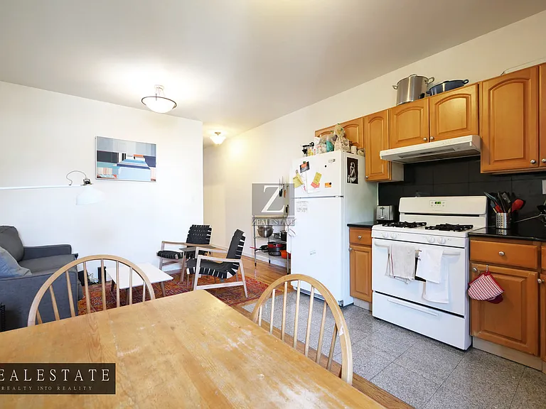308 12th St #3R — Photo 22