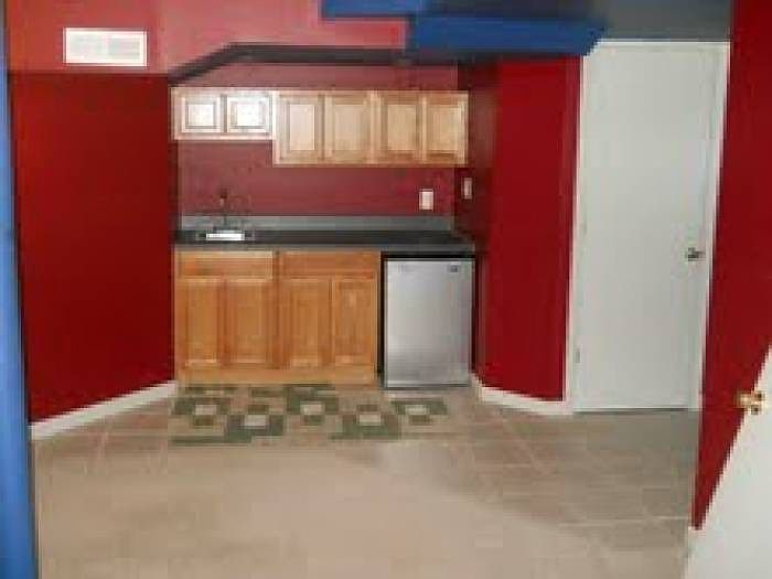 Colony Park Den
