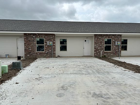 3rd image of 1-12 Gabreten Ln #303