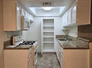265 W Tujunga Ave #107, Burbank, CA 91502